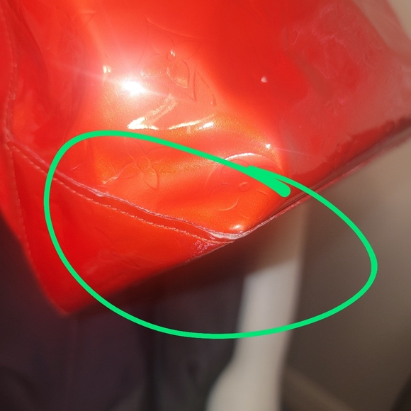 Louis Vuitton Red vernis tote monogram bag GUC - Picture 6 of 16